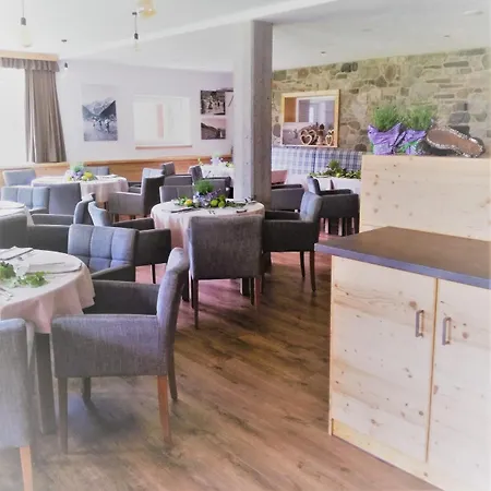 Drei Tannen Hotel 3*